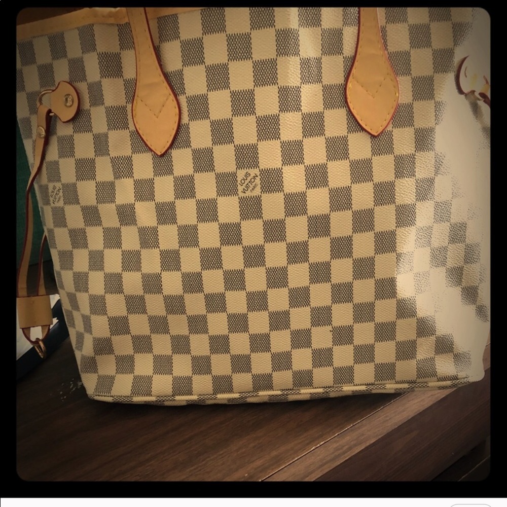 Medium sized bag